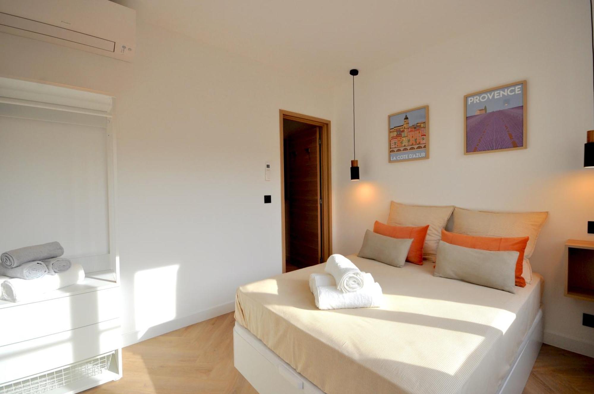 Monaco # Menton - 6 Persons - 2 Bedrooms - Full Renovated - Private Parking - Hypercenter - Clim - Beach And Sun Мантон Екстер'єр фото